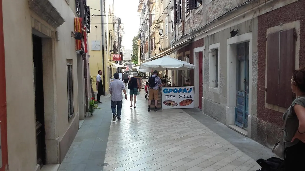 Pula Center Old Town Apartments And Rooms